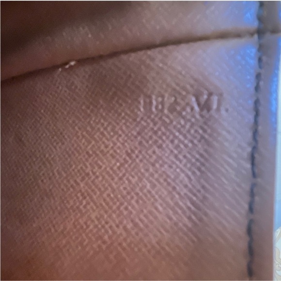 Louis Vuitton Chantilly Crossbody Bag - Picture 11 of 14